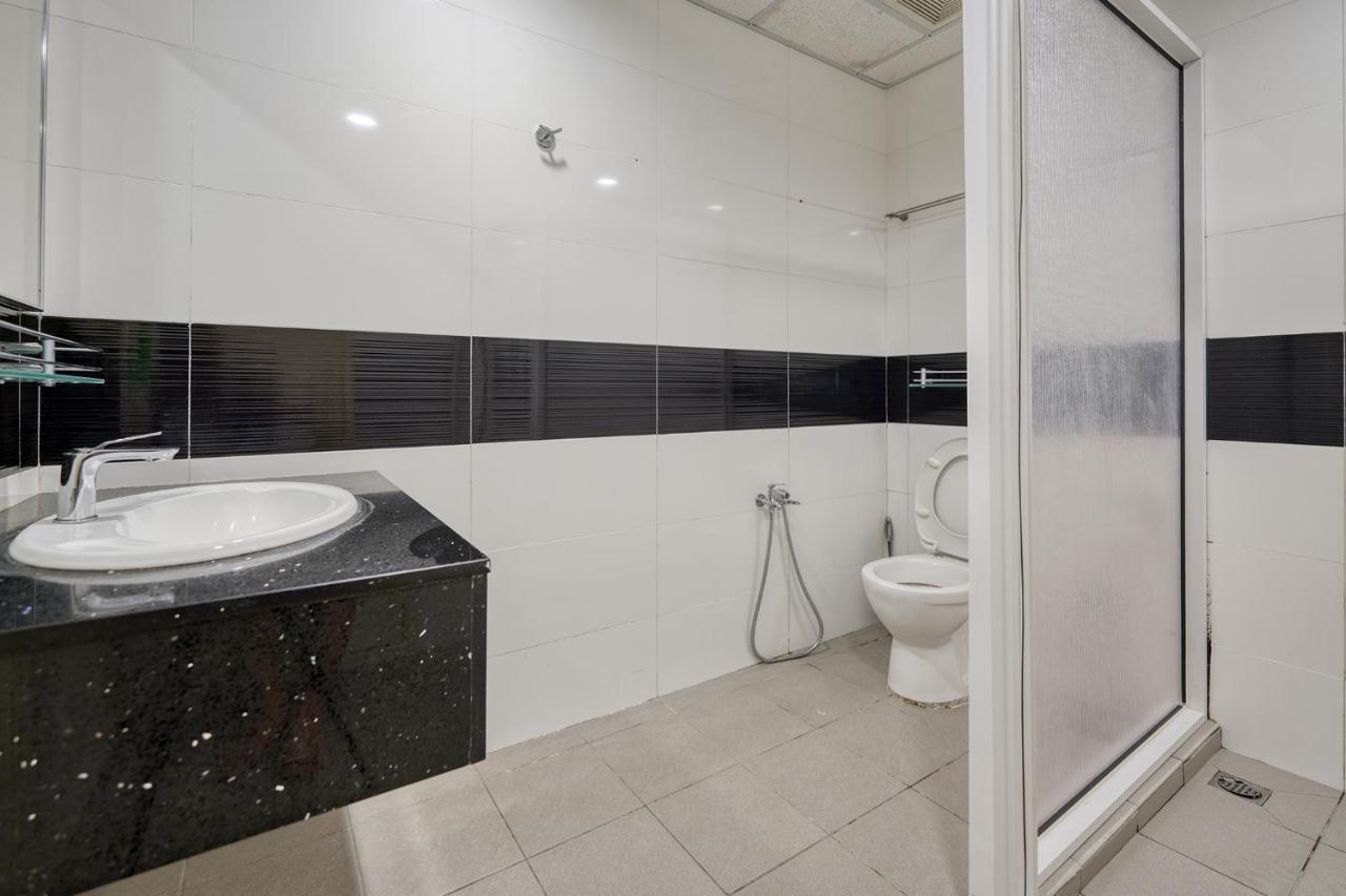 Profolio @ Mansion One Apartment George Town Bagian luar foto