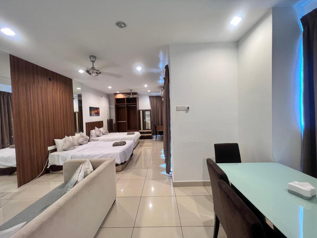 Profolio @ Mansion One Apartment George Town Bagian luar foto